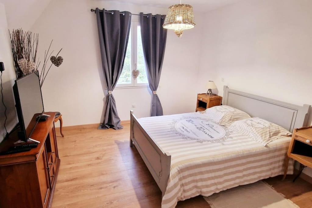 Appartement Charmant Et Spacieux Auxerre Ngoại thất bức ảnh